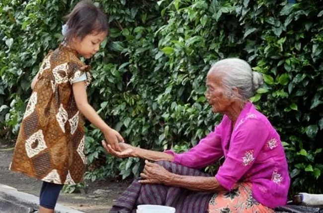 4 Gejolak Batin yang Bocah Rasakan Saat Nemu Uang di Jalan. Situasi yang Uji Keimanan nih~ 8