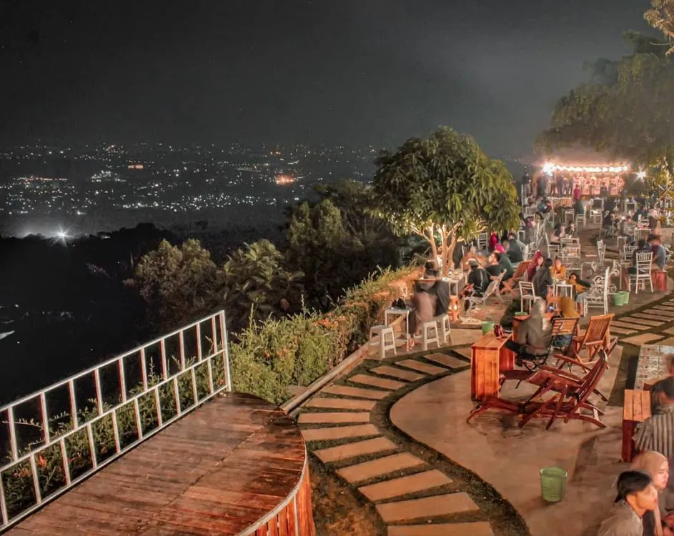 Taman Fathan Hambalang, Destinasi Kekinian di Bogor 9