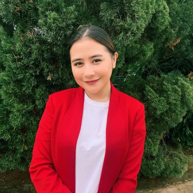 Adu Gaya #MerahPutihChallenge di Hari Kemerdekaan, 4 Seleb Ini Tuai Pujian. Siapa Idolamu? 8