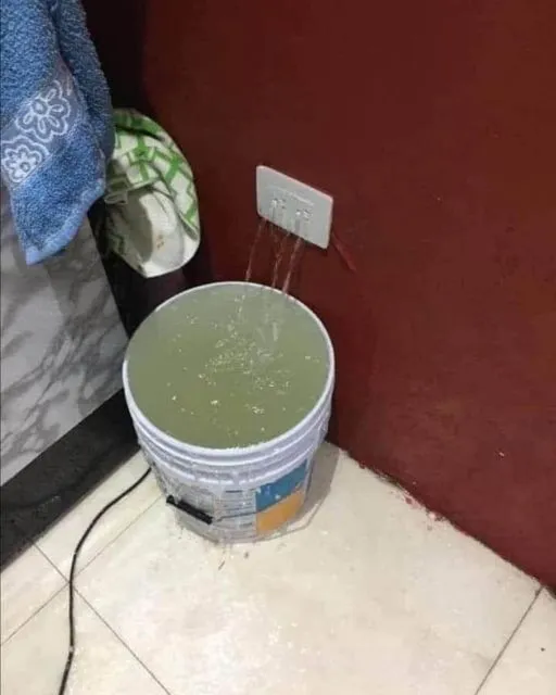 11 Momen Paling Absurd yang Terjadi di Dalam Rumah. Melihat ini Kamu Bakal Bilang,