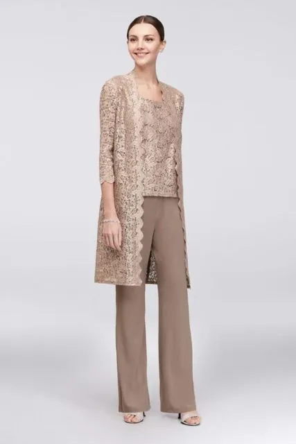 Cantiknya Kebaya Bernuansa Cokelat Berbahan Kombinasi. Simpel tapi Terlihat 'Mahal'! 9