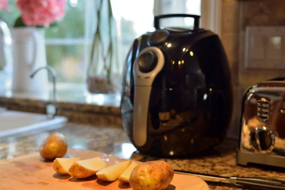 Mengenal Konsep Air Fryer, Menggoreng Tanpa Minyak yang Sedang Ngetren. Sudah Coba? 8