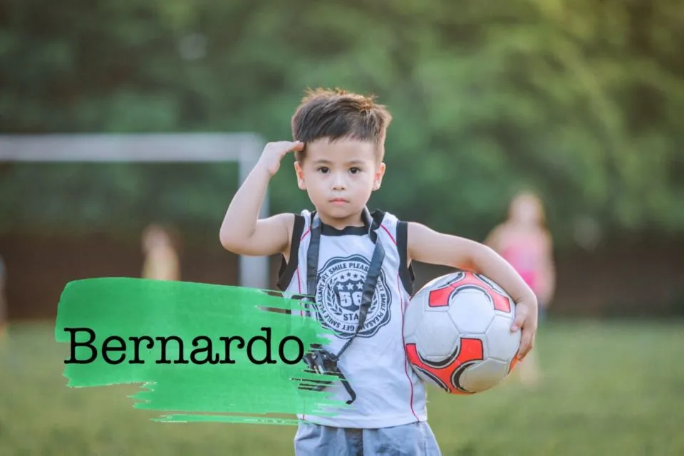 Penuh Makna, Ini 11 Inspirasi Nama Anak Laki-Laki dari para Pemain Sepak Bola Dunia! 15