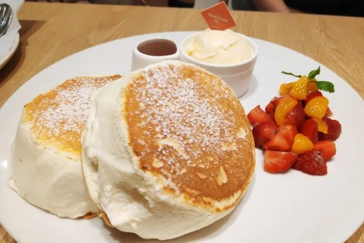 7 Resep Pancake Takaran Sendok yang Fluffy dan Kenyal. Tanpa Susu atau Baking Powder pun Bisa 10