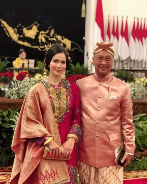 7 Potret Figur Publik yang jadi Istri Pejabat, Rindu Kemunculannya di Layar Kaca 10