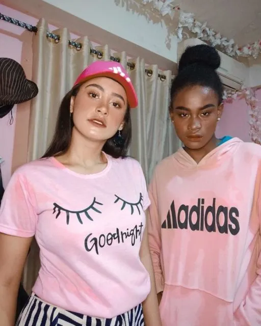 Hits di Instagram! Ini Penampilan Unik Afifah dan Sylla yang Cantiknya Eksotis 9