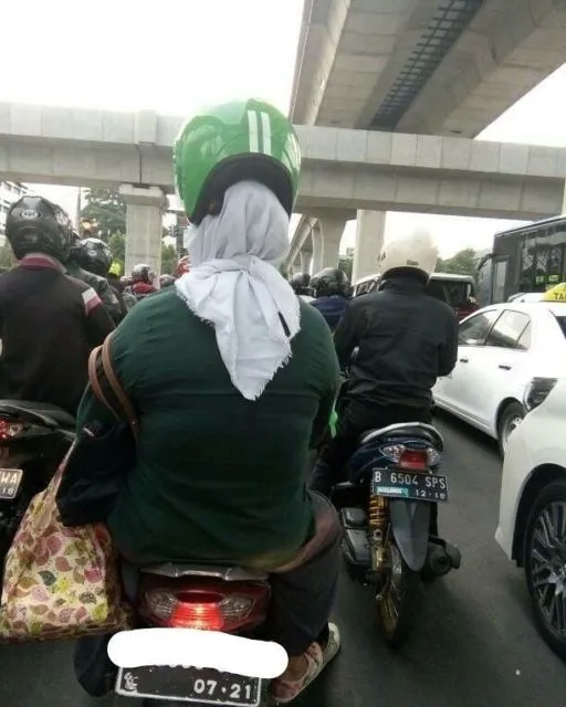 Tipe Pengendara yang Nggak Bisa Kamu Temukan di Negara Lain. Wonderful Indonesia! 18