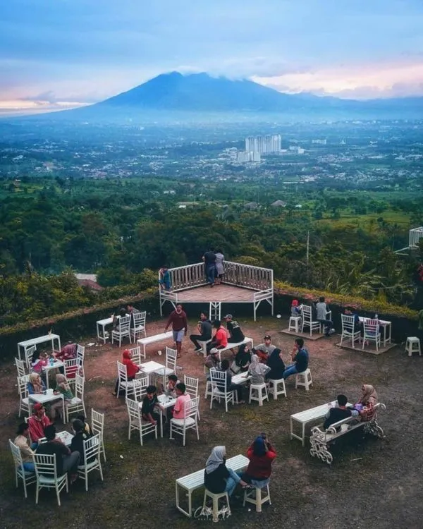 Taman Fathan Hambalang, Destinasi Kekinian di Bogor 10