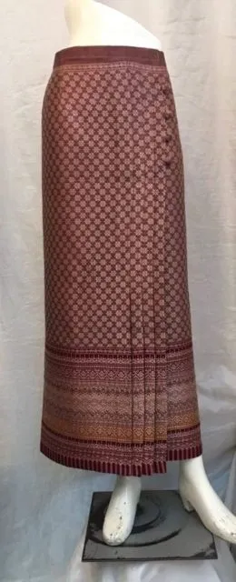 9 Warna dan Model Jarik Kebaya Hits di 2020. Yang Elegan Sampai Unik, Ada! 10