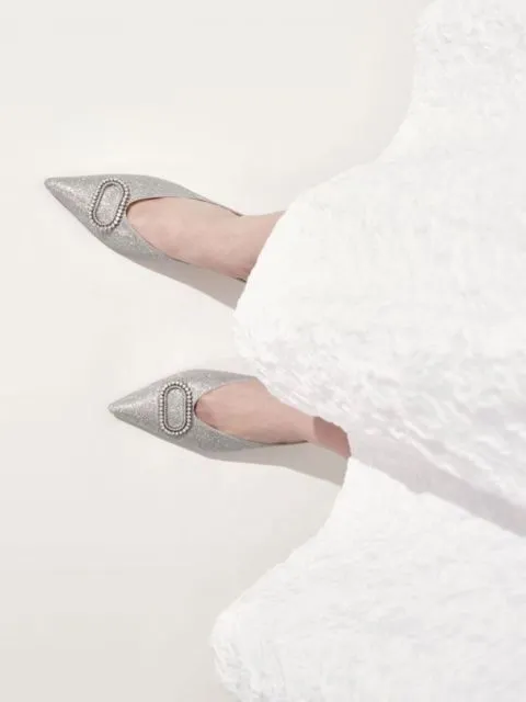 Koleksi Musim Panas 'Modern Exploration' dari Charles & Keith: Bermain dengan Aksen Geometris untuk Gaya Elegan & Modern 6