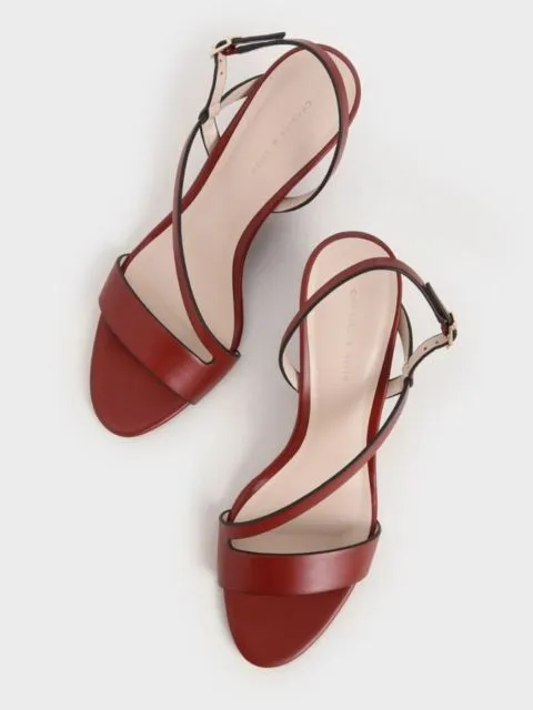 Koleksi Musim Panas 'Modern Exploration' dari Charles & Keith: Bermain dengan Aksen Geometris untuk Gaya Elegan & Modern 5