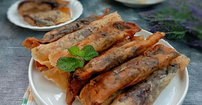6 Kreasi Camilan Gurih dan Manis dari Kulit Lumpia. Tipis Lentur Anti Sobek, Praktis Bikinnya 13