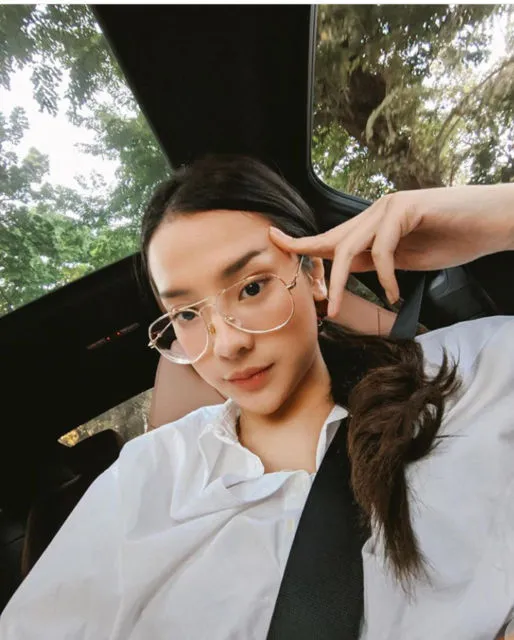 Bergaya Lebih Natural dari Biasanya, Ini Potret Anya Geraldine yang Makin Cantik! 6