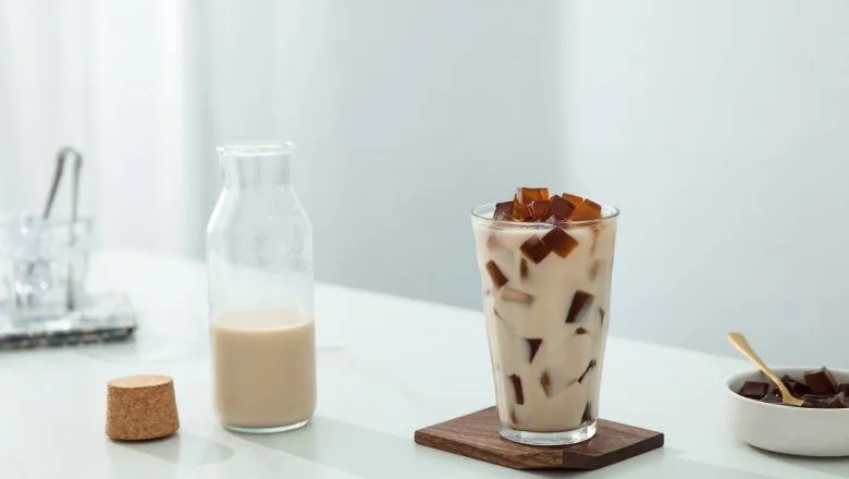 6 Varian Es Teh Kekinian dan Trik Menyeduhnya. Satu Teguk, Tenggorokan Langsung Nyes dan Lega 19