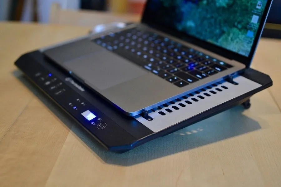 7 Cara Mengatasi Laptop Lemot Saat Internetan 10 Tips cooling pad