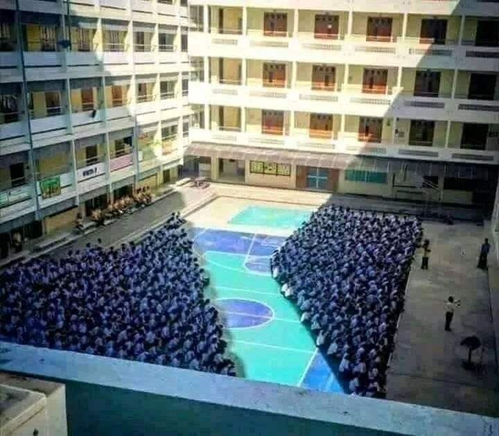 11 Potret yang Bikin Kangen Suasana Sekolah. Padahal mah Biasanya Bosen Banget Kalau di Kelas~ 13