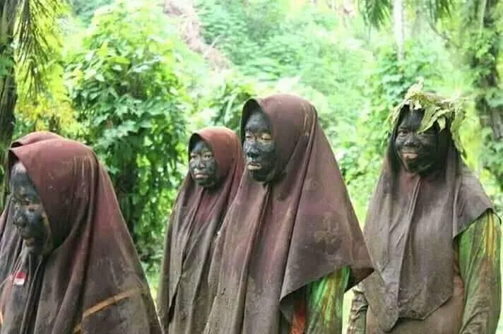 11 Potret yang Bikin Kangen Suasana Sekolah. Padahal mah Biasanya Bosen Banget Kalau di Kelas~ 15