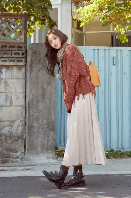 Cara Berbusana Buatmu yang Bertubuh Kurus dan Tinggi Ala Cewek Korea. Fix, Memesona! 16
