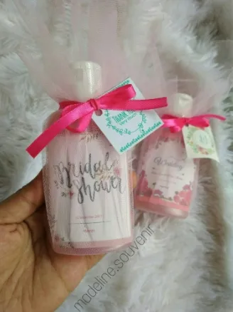 7 Rekomendasi Olshop Jualan Hand Wash untuk Suvenir Pernikahan. Bisa Custom Desain! 10