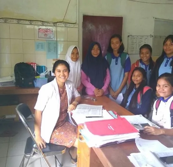 Perjalanan Panjangku Jadi Dokter PNS, Karier yang Katanya 'Idaman' tapi Sebenarnya Penuh Lika-liku 6