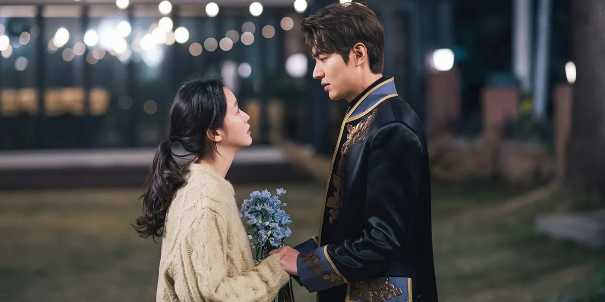 8 Pasangan Romantis Drama Korea Tahun 2020 yang Berhasil Bikin Baper Penonton. Ada Idolamu? 12