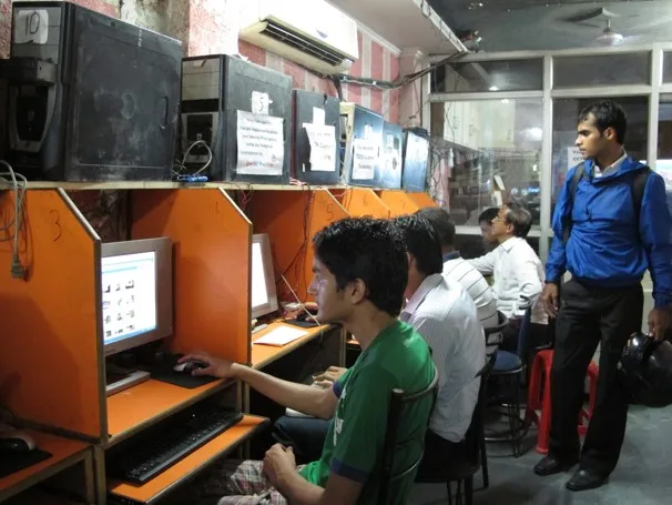 Uniknya Warnet di 5 Negara, Ternyata Dijadikan Penginapan untuk Orang Jepang yang Kurang Mampu 10