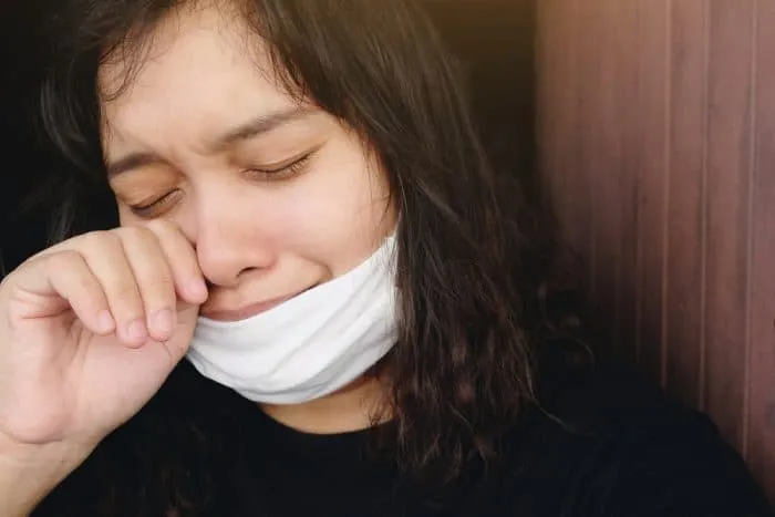 Mata Kedutan Berarti Mau Nangis atau Ada yang Kangen itu Mitos. Justru Ada Gangguan Saraf lo! 16