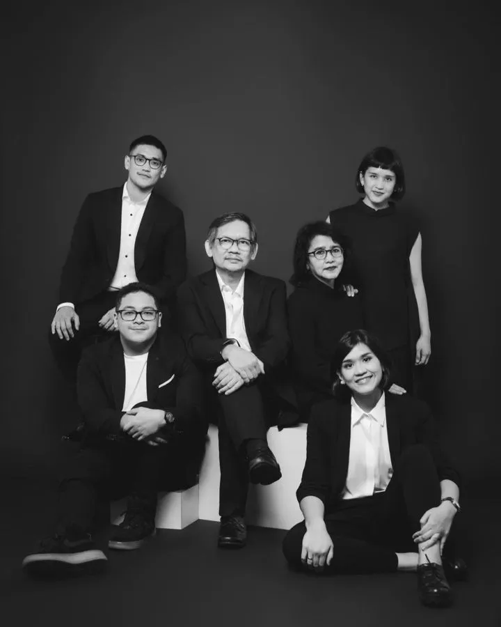 Ayah dan Ibunya Ternyata Tenaga Medis, ini Pesan Afgan pada Publik soal Covid-19 4