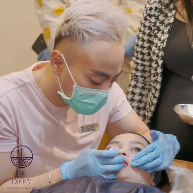 Perjalanan Panjangku Jadi Dokter Kulit Estetik. Bahagianya Bikin Orang Makin Merasa Percaya Diri! 10