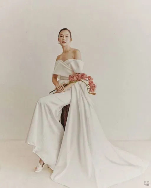 12 Potret Pre-wedding Karina Nadila. Cantik dan Elegan, Gandeng MUA-nya Agnes Monica! 23