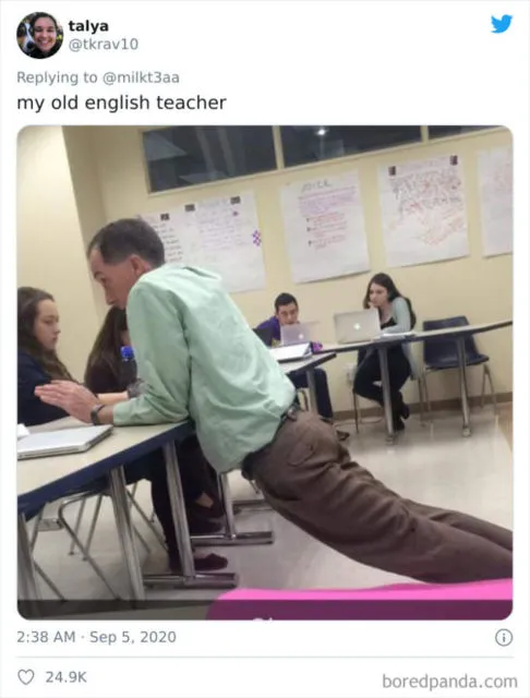 10 Gaya dan Posisi Aneh yang Jadi Favorit Guru Saat Ngajar di Kelas. Absurd Bener! 18
