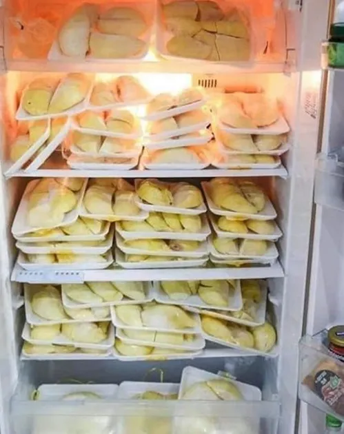 11 Potret Makanan dan Minuman dalam Wadah yang Salah. Padahal Harusnya Enak, Malah Jadi Enek :( 19