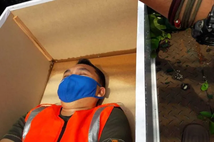 Pro-Kontra Hukuman Masuk Peti Mati untuk Pelanggar Protokol Kesehatan, Bisakah Bikin Orang Jera? 6