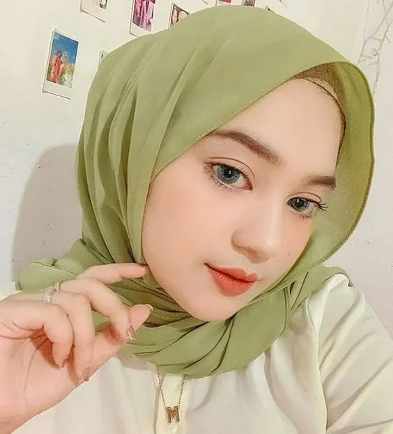 Dulu Katanya Norak, Sekarang 5 Warna Pashmina Ini Ramai Jadi Incaran 7