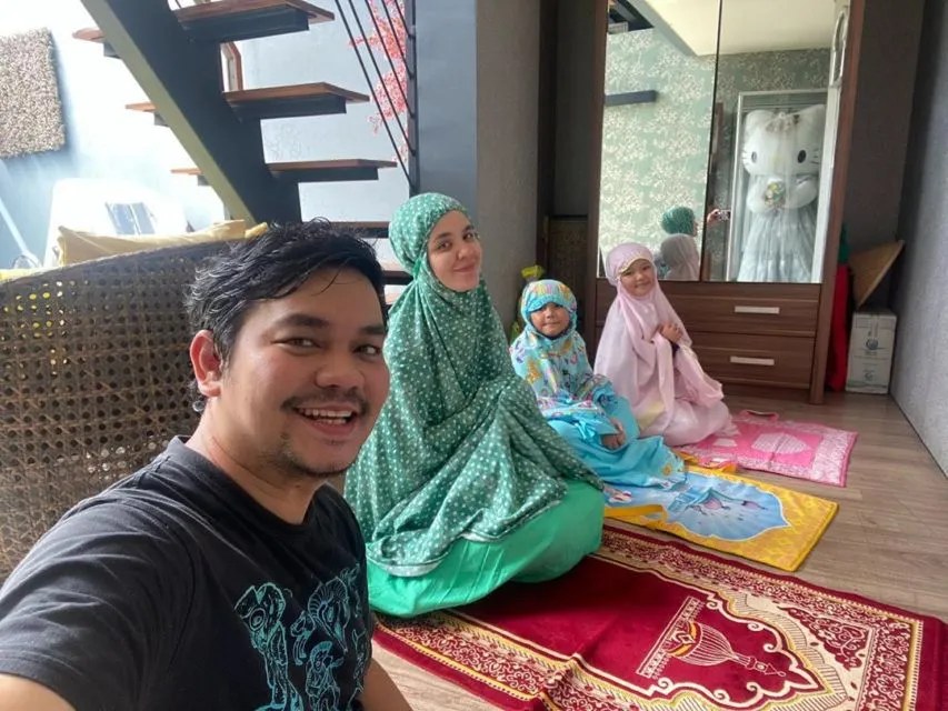 Sekarang Dirawat karena Sakit Paru-Paru, Istri Indra Bekti Sebelumnya Pernah Koma dan Keguguran 4