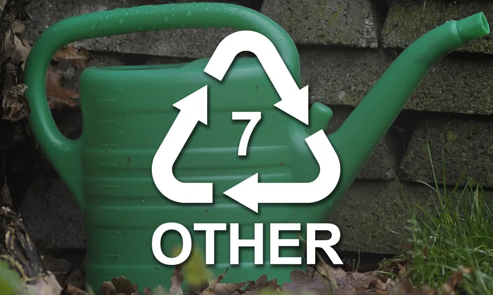 6 Tips Memulai Bisnis Daur Ulang Sampah Plastik. Sering Diremehkan, Padahal Omzetnya Lumayan 27
