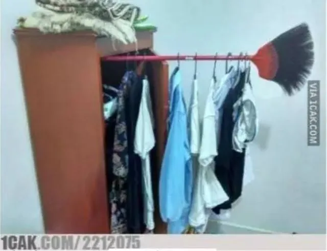 11 Lifehack Kocak Versi Anak Kosan. Di Tengah Keterbatasan, Orang Justru Akan Semakin Kreatif 18