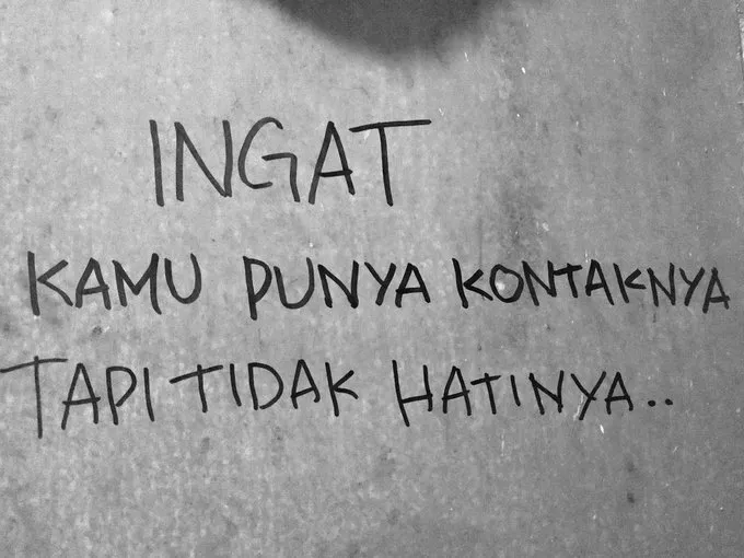 11 Coret-coretan Random di Tembok ini Mengandung Banyak Pesan. Reminder yang Sungguh Artsy! 15