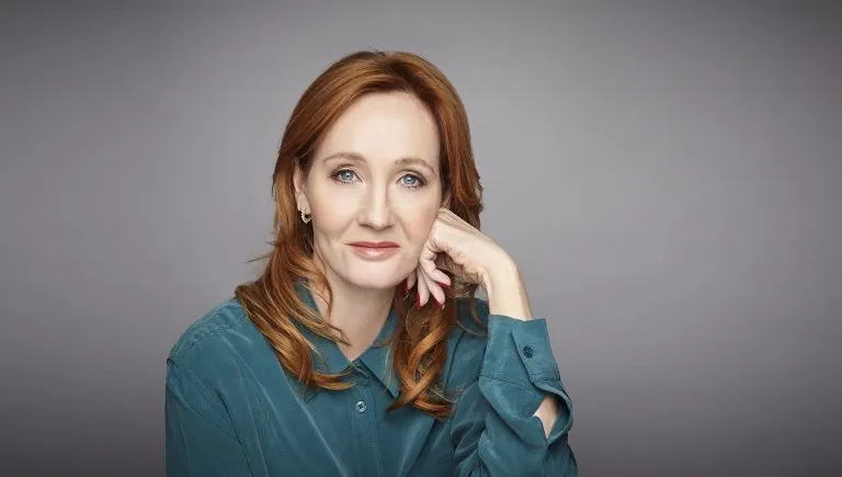 Kisah Sukses J.K. Rowling, Penulis Harry Potter. Sempat Hidup Terlunta-lunta 5
