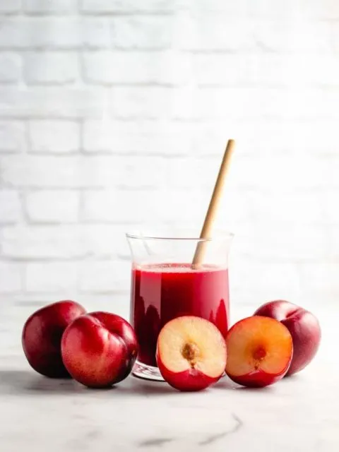 8 Buah Penambah Darah yang Ampuh Atasi Anemia. Asupan buat yang Lagi Mens atau Suka Kliyengan 14