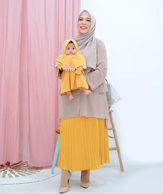 Biasa Tampil Kocak, Ini Potret Fitri Tropica Saat Tampil Feminin nan Anggun 6
