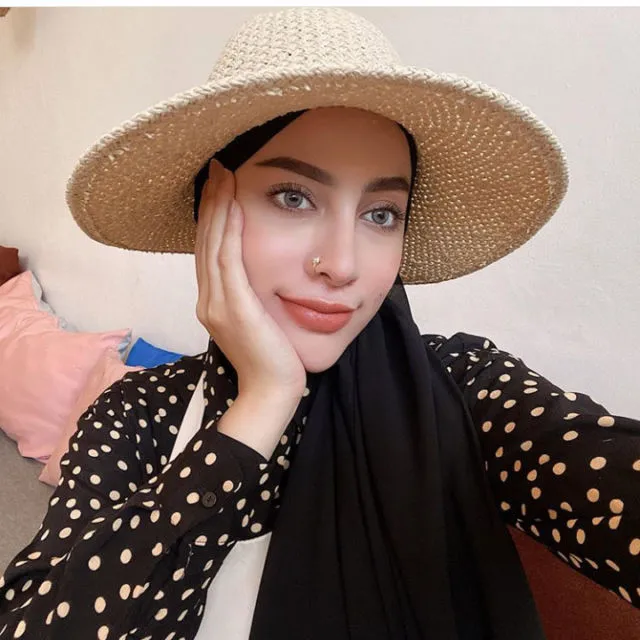 Penampilan Terbaru Aghnia Punjabi Saat Hamil; Manis, Santun dan Kekinian Abis! 7
