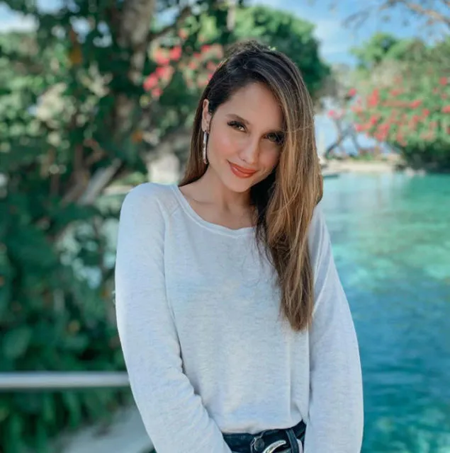 Deretan Gaya Cinta Laura yang Paling Dikagumi Warganet. Simpel tapi Elegan! 7