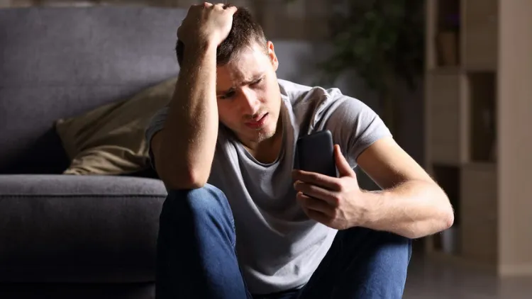 Cuma Modal Chat Saban Hari, Bilangnya Udah Berjuang. Cowok Kayak Gini Banyak Banget nih! :( 6