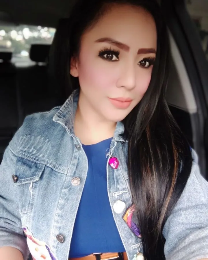 10 Sosok yang Popularitasnya Melejit Gara-Gara Sering Berseteru. Auto Terkenal! 19