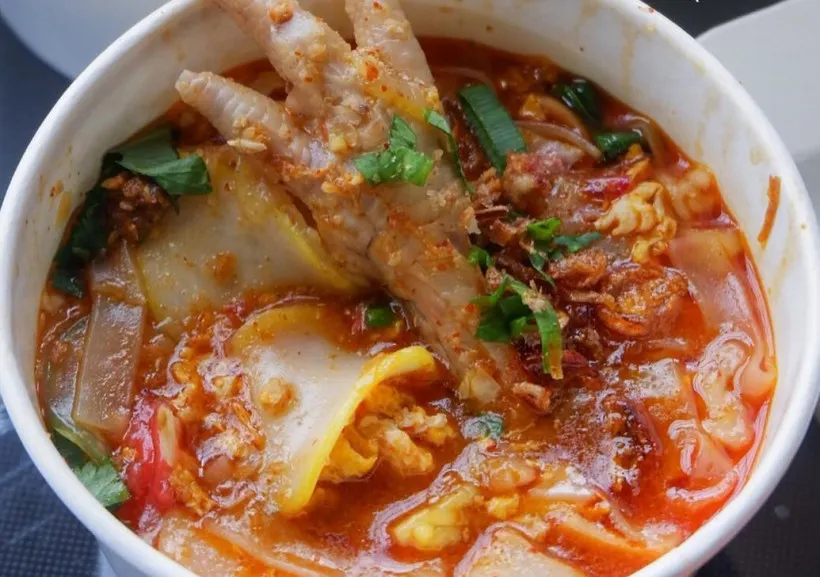 Main Ke Bandung? Jangan Lupa Cobain 12 Kuliner khas Bandung yang Penuh Sejarah. Rasanya Enak Sekaligus Otentik 19