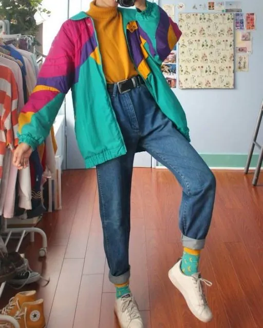 5 Baju Jadul Tahun 90-an yang Masih Eksis Hingga Kini. Keren dan Modis Emang! 10