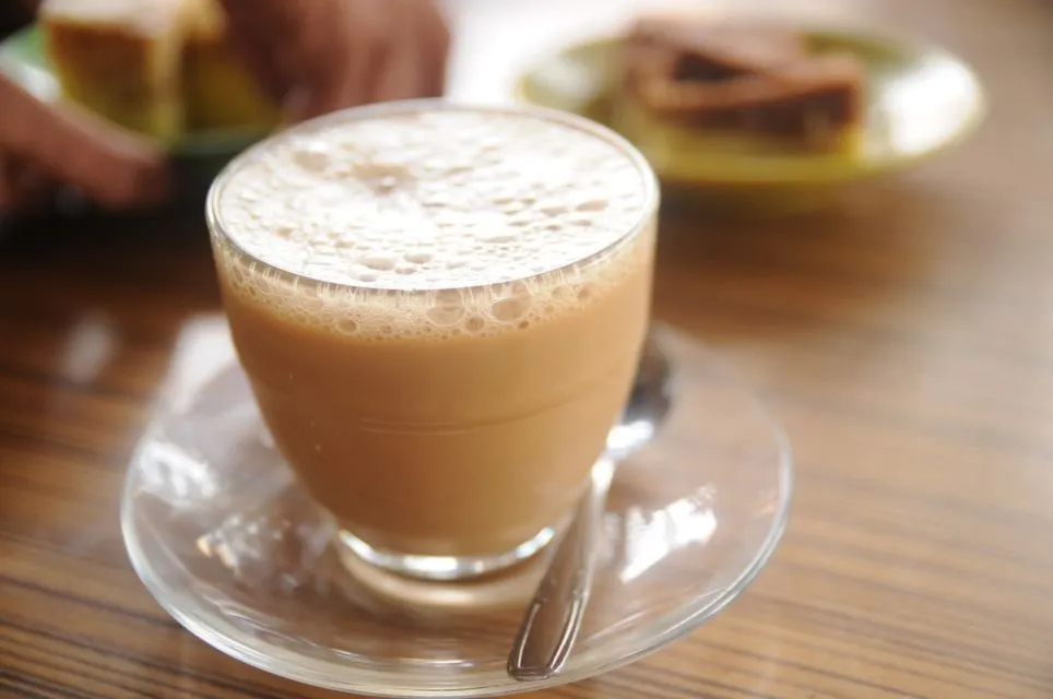 6 Racikan Teh Tarik yang Menghangatkan juga Dingin Menyegarkan. Busa Melimpah, Wanginya Khas 7