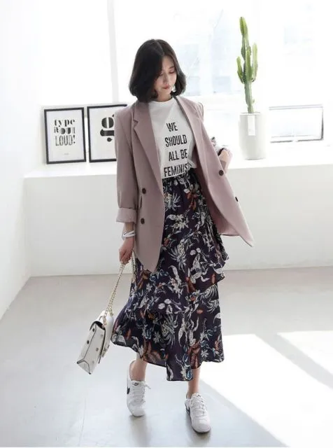 8 Motif Rok Terlaris yang Cocok Dipakai Cewek Tomboi Sampai Feminin 16