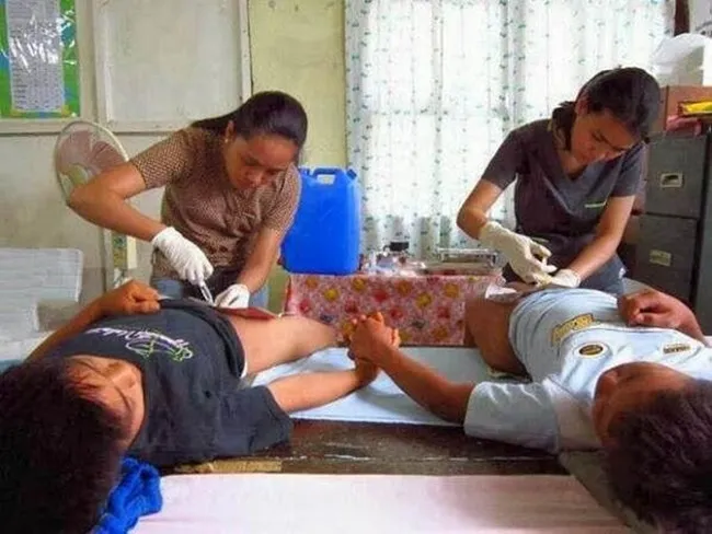 Siasat Kocak Emak Saat Memperdaya Anak Sendiri. Kita Baru Sadar Dikerjain Justru Setelah Dewasa 8